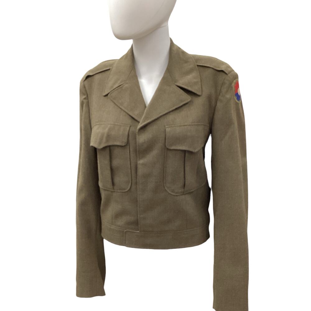 VTG Jacket Women’s SZ S WoolCropped”Old Reliables” USArmy’s9th Infantry Division